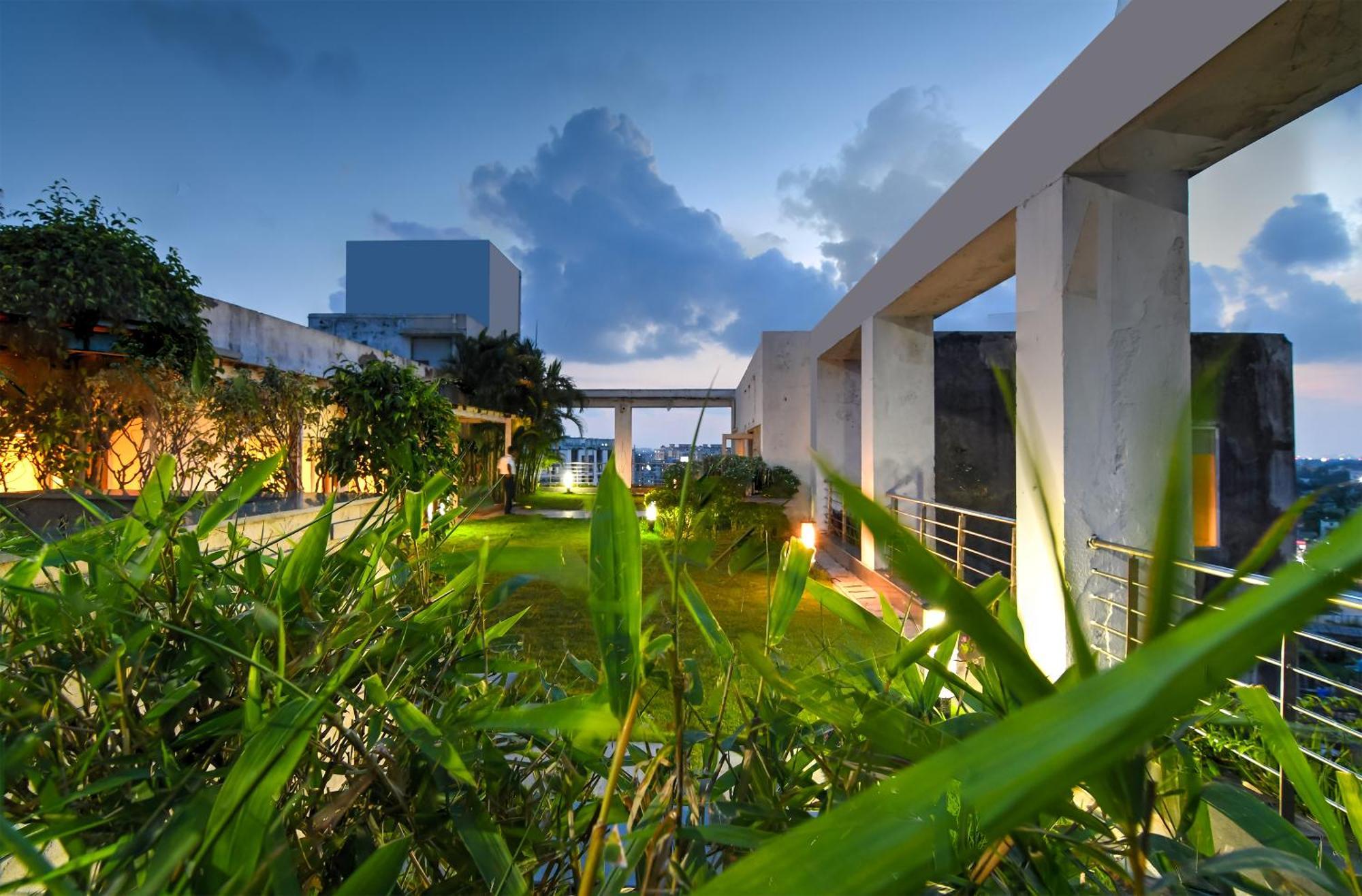 כלכותה Hotel Urban Asia מראה חיצוני תמונה