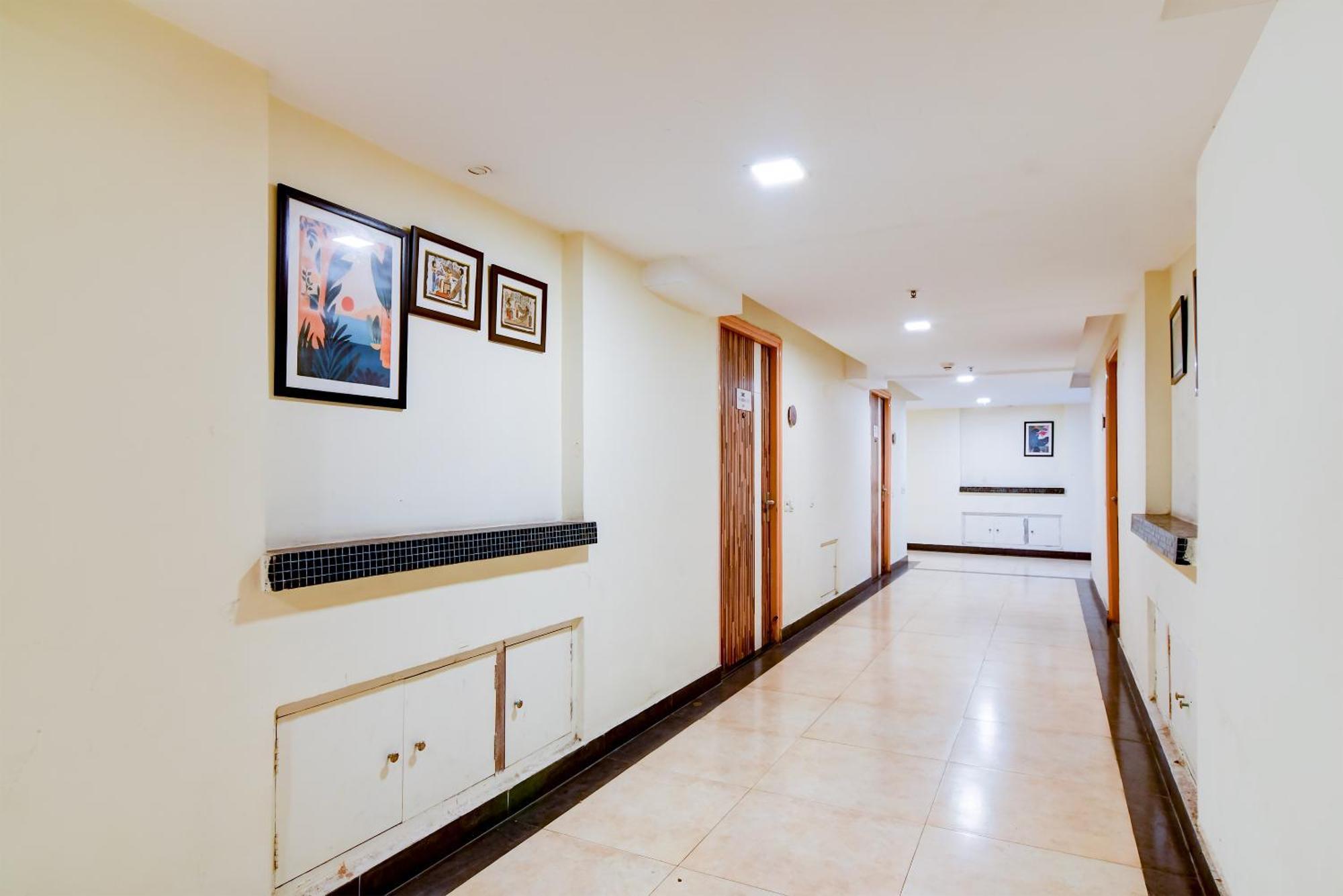 כלכותה Hotel Urban Asia מראה חיצוני תמונה